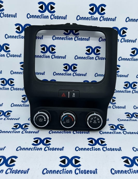 ✅ 2019- 2024 RAM 2500 3500 Genuine Mopar Center Stack Radio Bezel 68370122AB