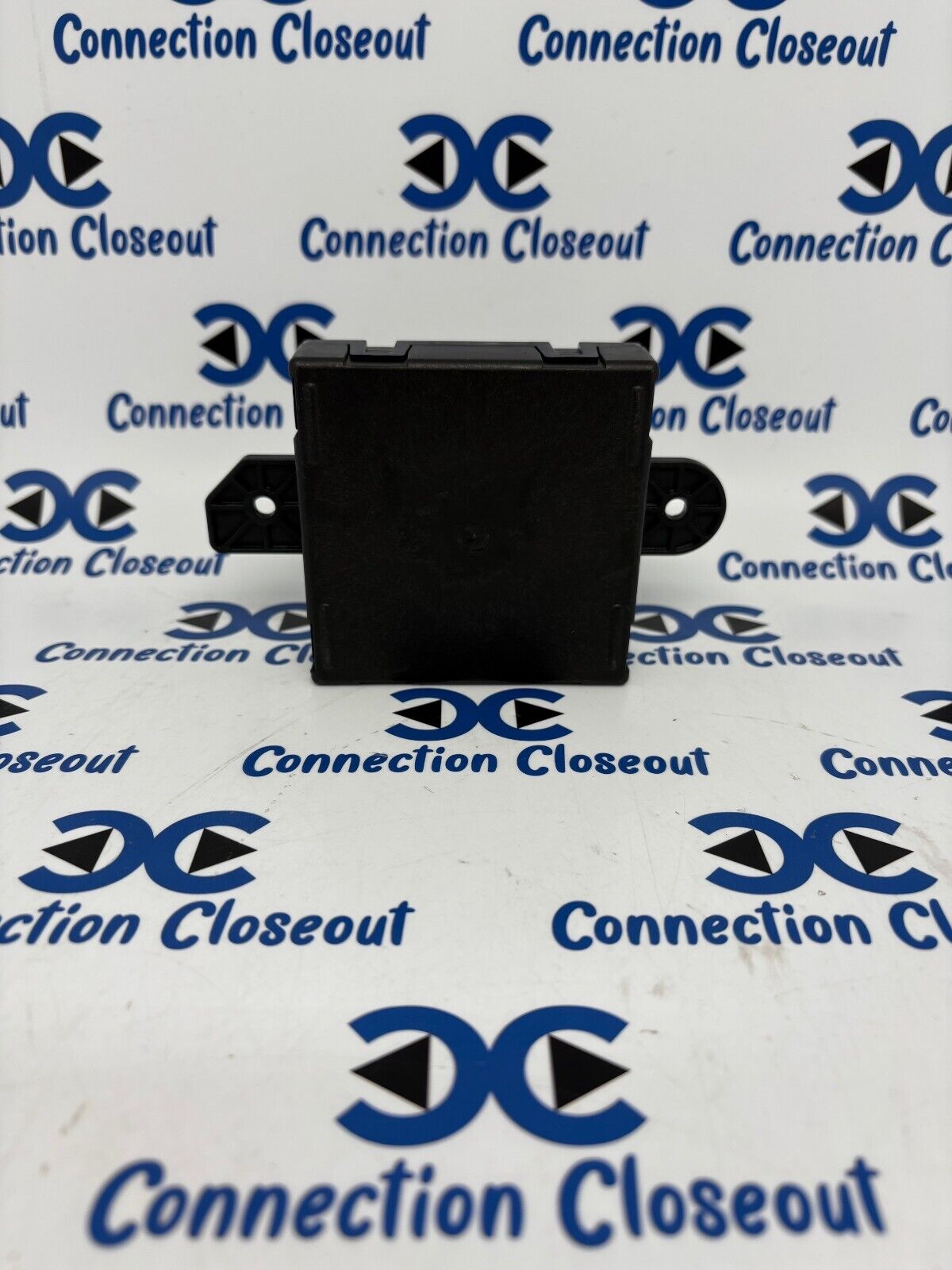 2019 2020 RAM 1500 Door Control Module FRONT LEFT OEM 68424183AA