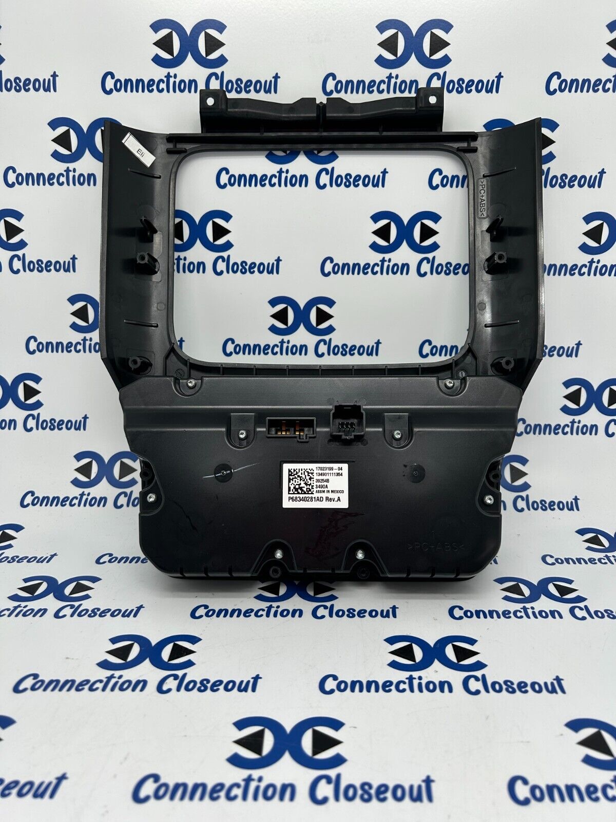 ✅ 2019- 2022 RAM 1500 2500 3500 Mopar Center Stack Radio Bezel 68340281AD