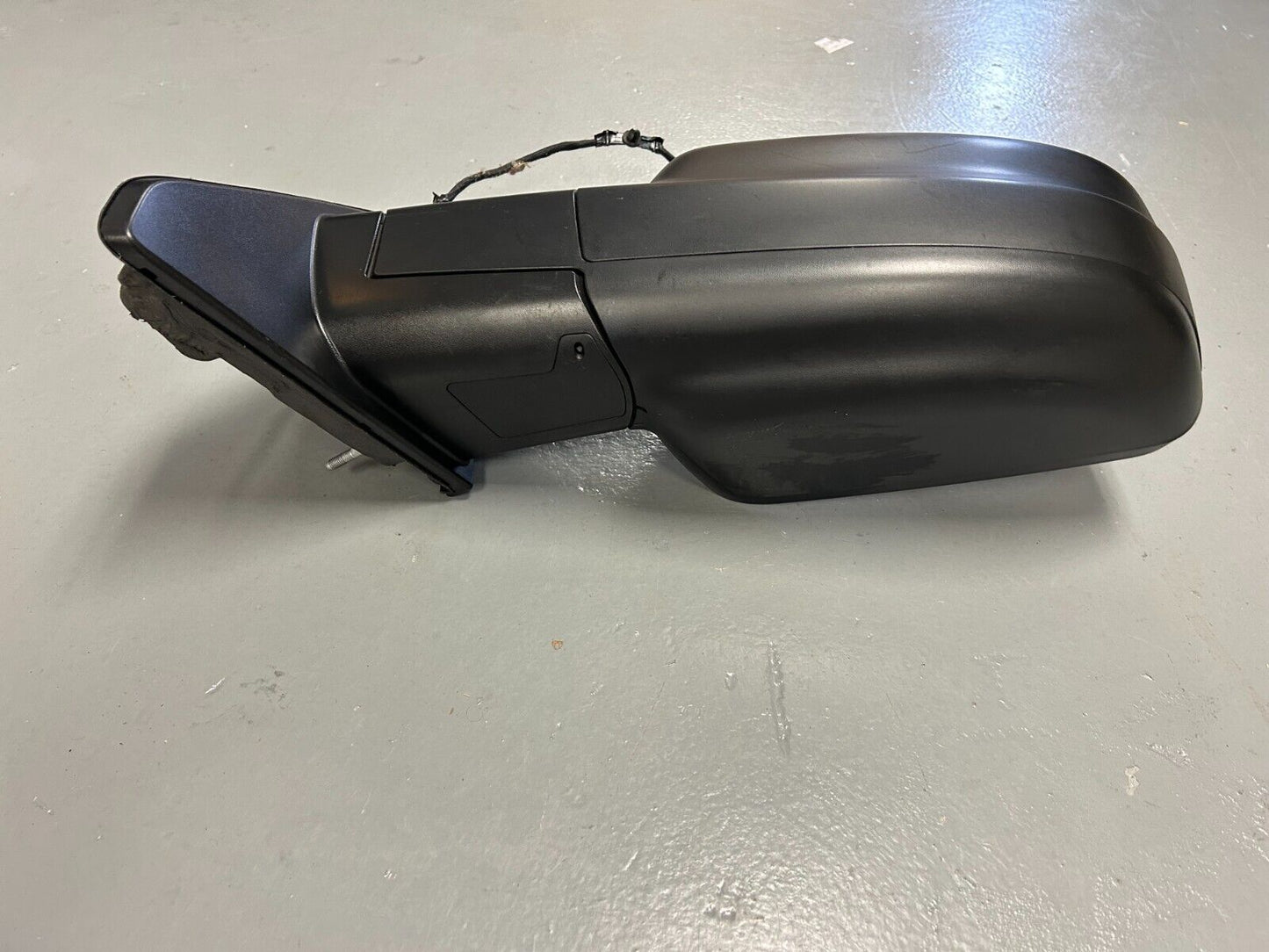 2019- 2024 RAM 1500 Genuine Mopar Outside Side-View Mirror LEFT (68276499AC)