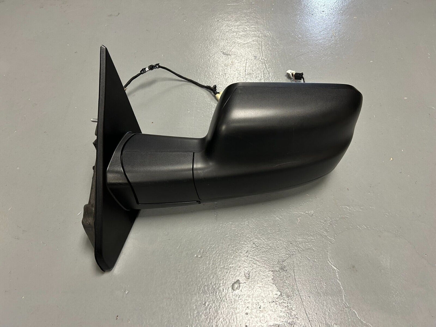 2019- 2024 RAM 1500 Genuine Mopar Outside Side-View Mirror LEFT (68276499AC)