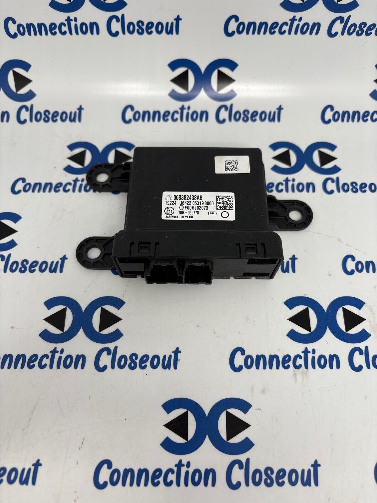 2019 2020 Jeep Cherokee Ignition Control Module OEM Mopar 68382438AB