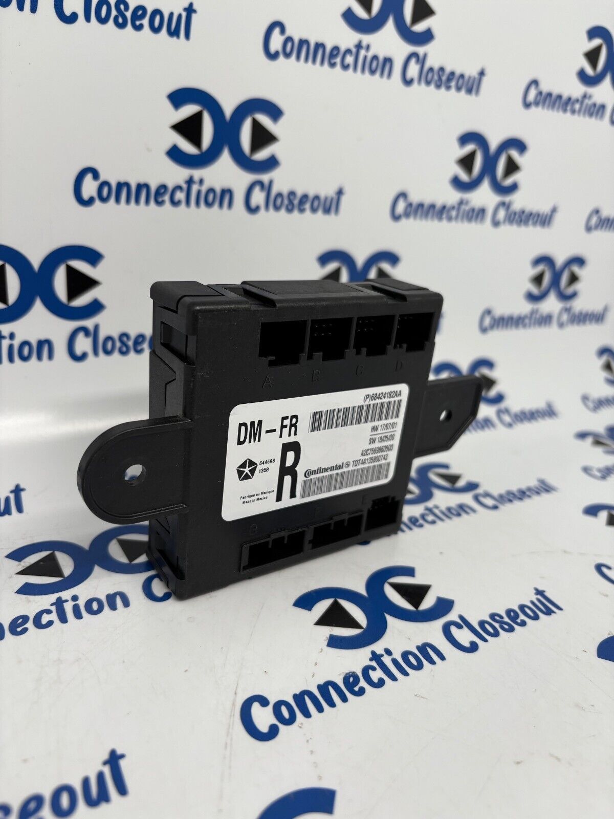 2019 2020 RAM 1500 Right Passenger Front Door Control Module OEM 68424182AA