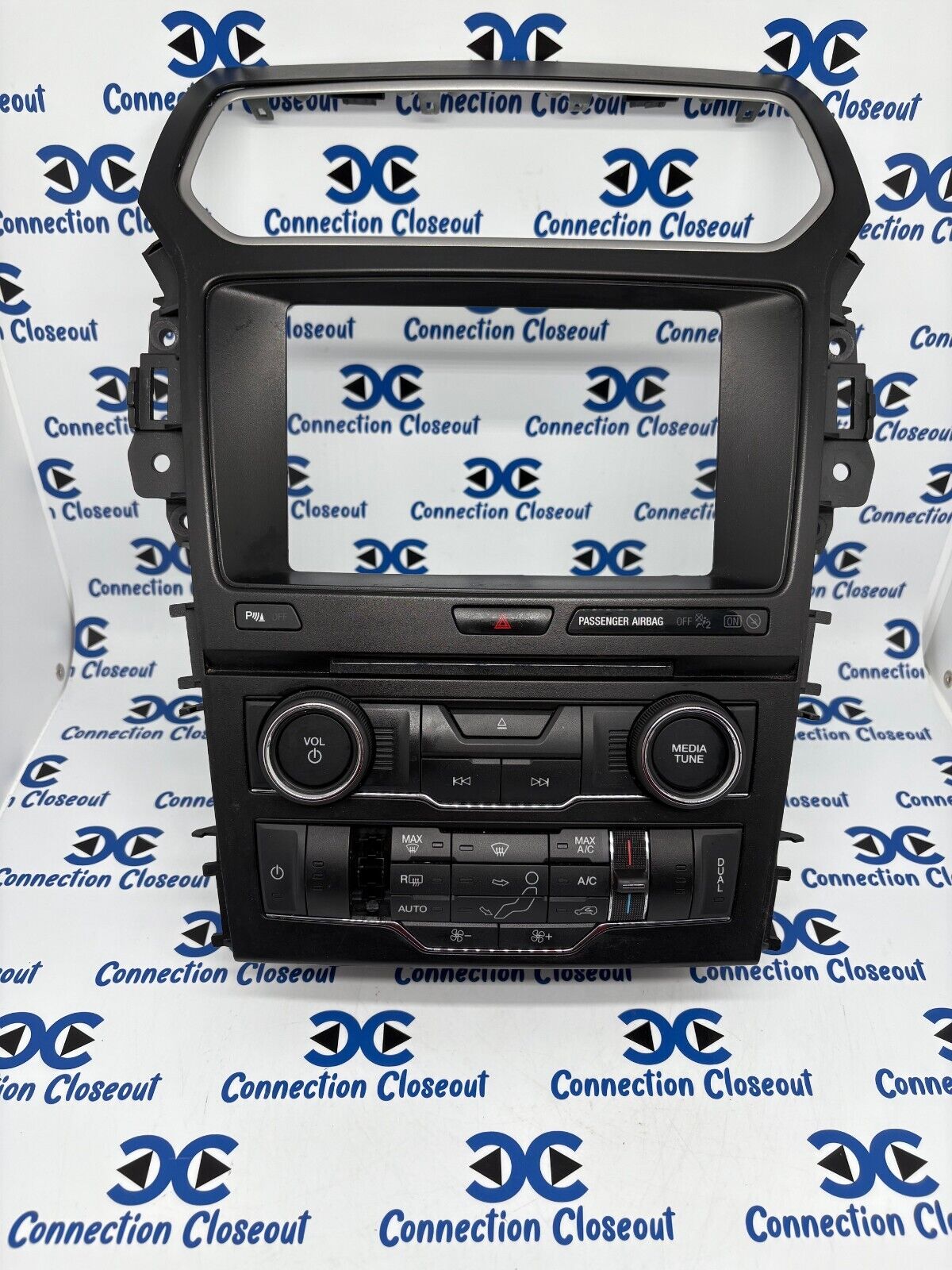 2015- 2018 Ford Explorer Audio Radio Bezel & Climate Control OEM GB5T18A802EE