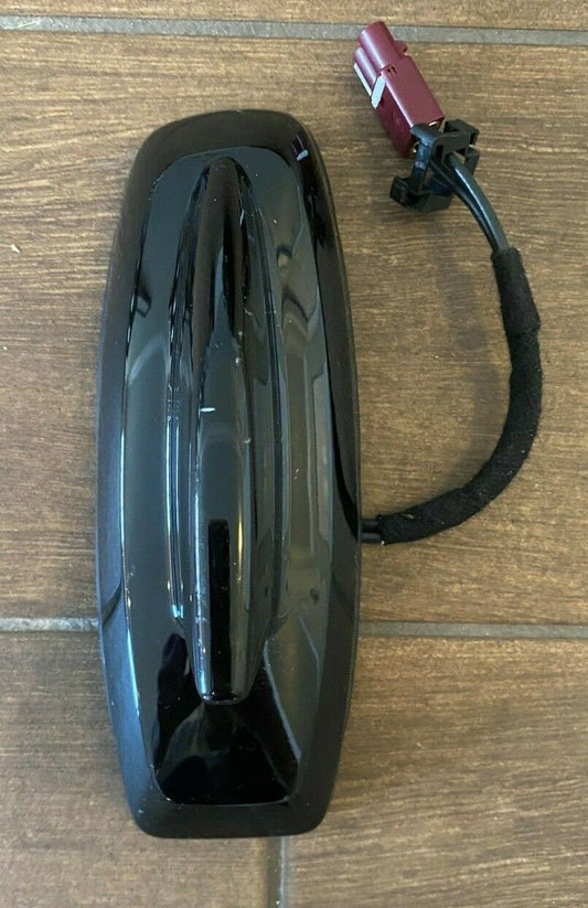 2015- 2019 Sierra Silverado Yukon Roof Mounted Satellite Antenna (420767089)