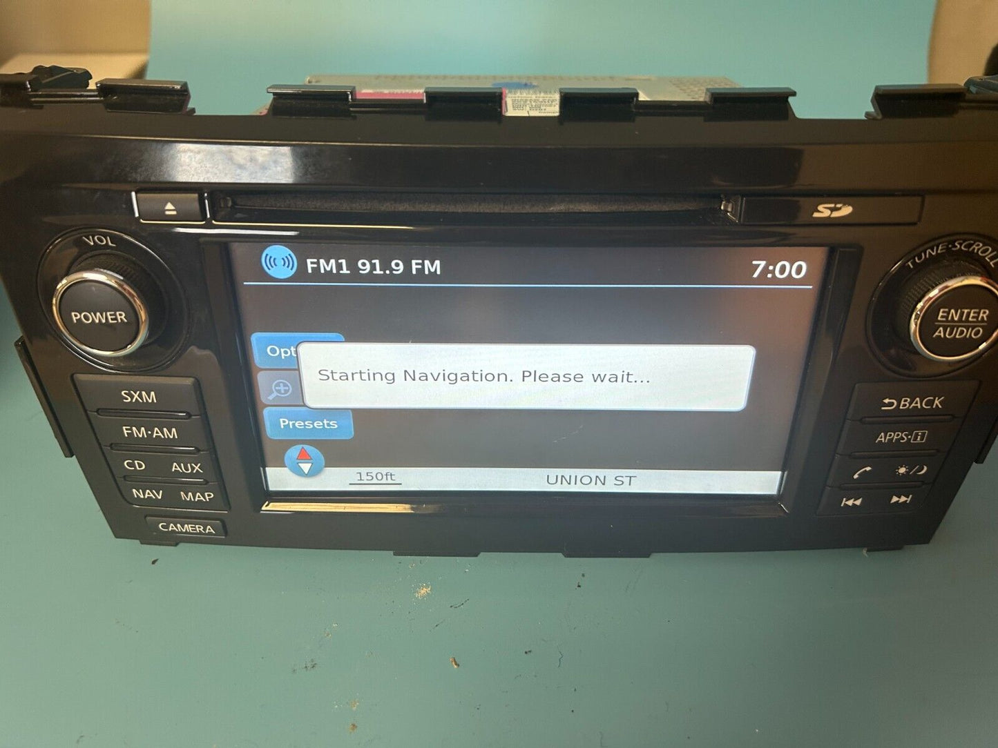 Nissan Altima OEM Radio Navigation CD Player XM SD TESTED (25915-9HP0B)