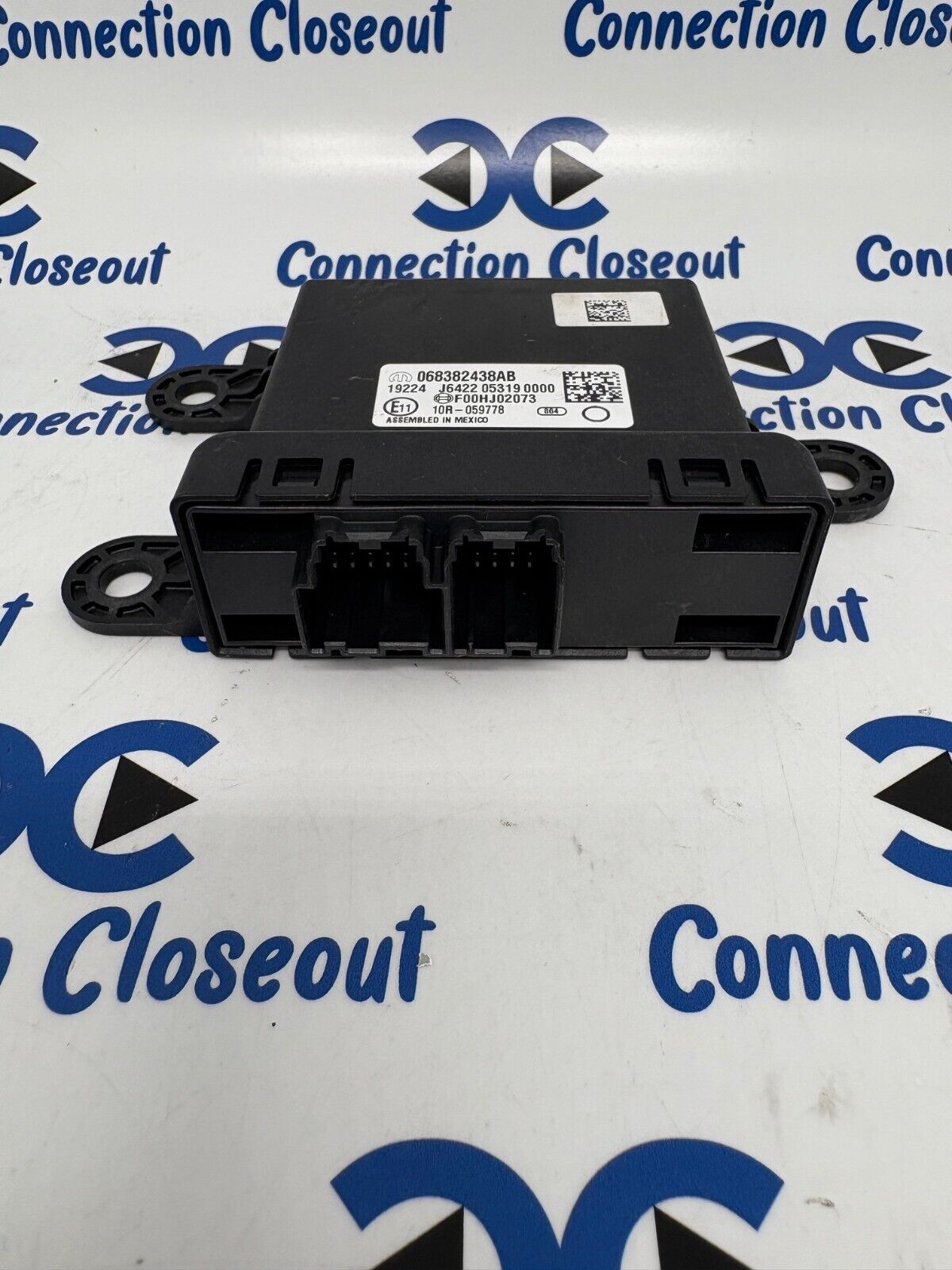 2019 2020 Jeep Cherokee Ignition Control Module OEM Mopar 68382438AB