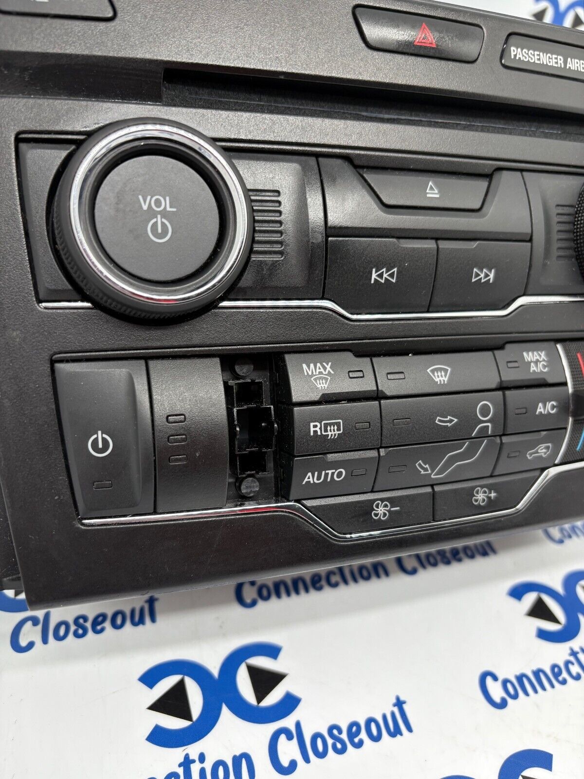 2015- 2018 Ford Explorer Audio Radio Bezel & Climate Control OEM GB5T18A802EE