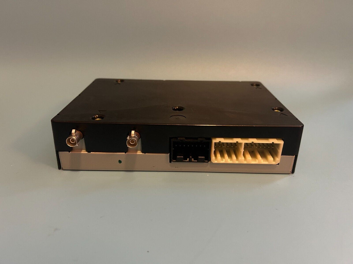 2017 GMC Chevrolet Cadillac OEM Bluetooth Communication Control Module 84221924