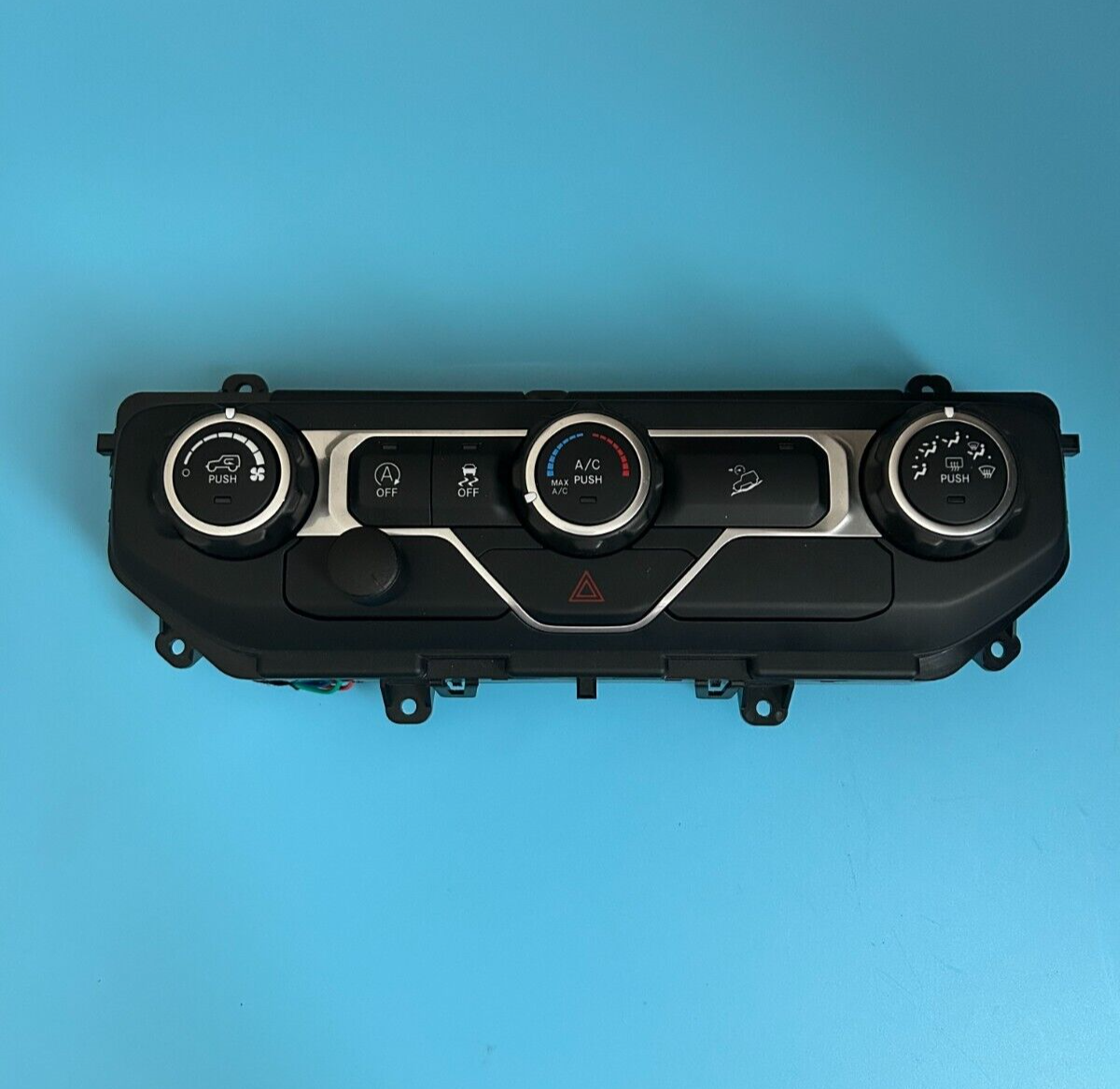 Jeep Wrangler OEM Temperature Control Center Stack (6BE36DXAC)