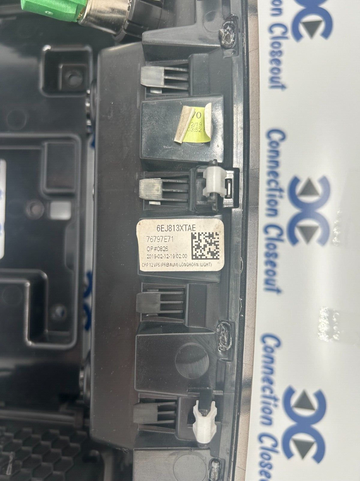 ✅ 2019- 2024 RAM 1500 2500 3500 Instrument Panel Center Bezel Wood (6EJ813XTAE)