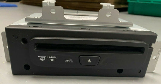 2014- 2021 Dodge Jeep Genuine MOPAR Compact CD Player (5091245AE)