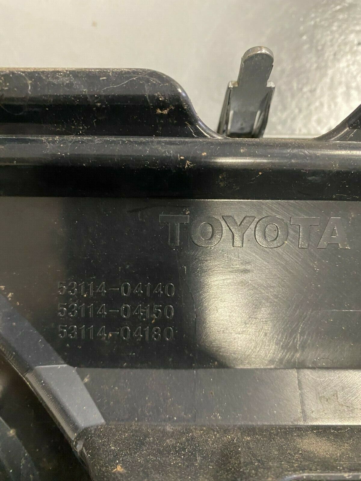 2016- 2019 Toyota Tacoma Front Bumper Chrome & Black Grille W/ Emblem OEM