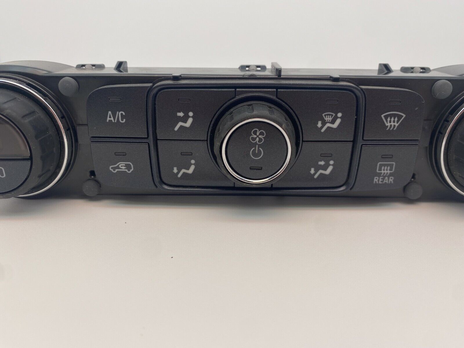 ✅ 23168157 2017- 2019 General Motors AC Control Panel Assembly OEM