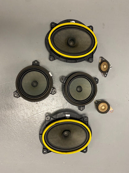 2017 Toyota Tacoma Speakers Set Genuine OEM (86160-0WF61)