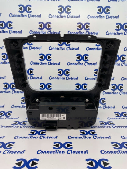 ✅ 2014- 2018 RAM 1500 Genuine MOPAR Radio Bezel & AC Controls 68186217AC